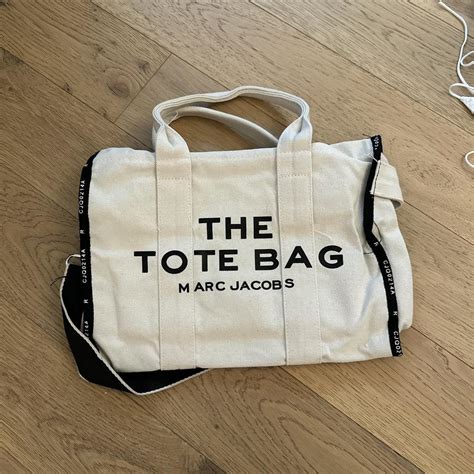 the tote bag knock off.